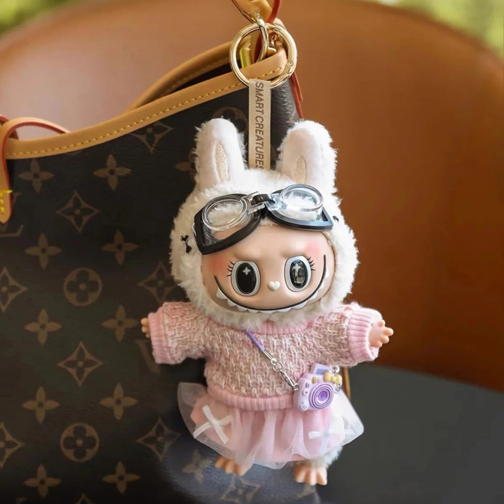 Charm Labubu Turístico