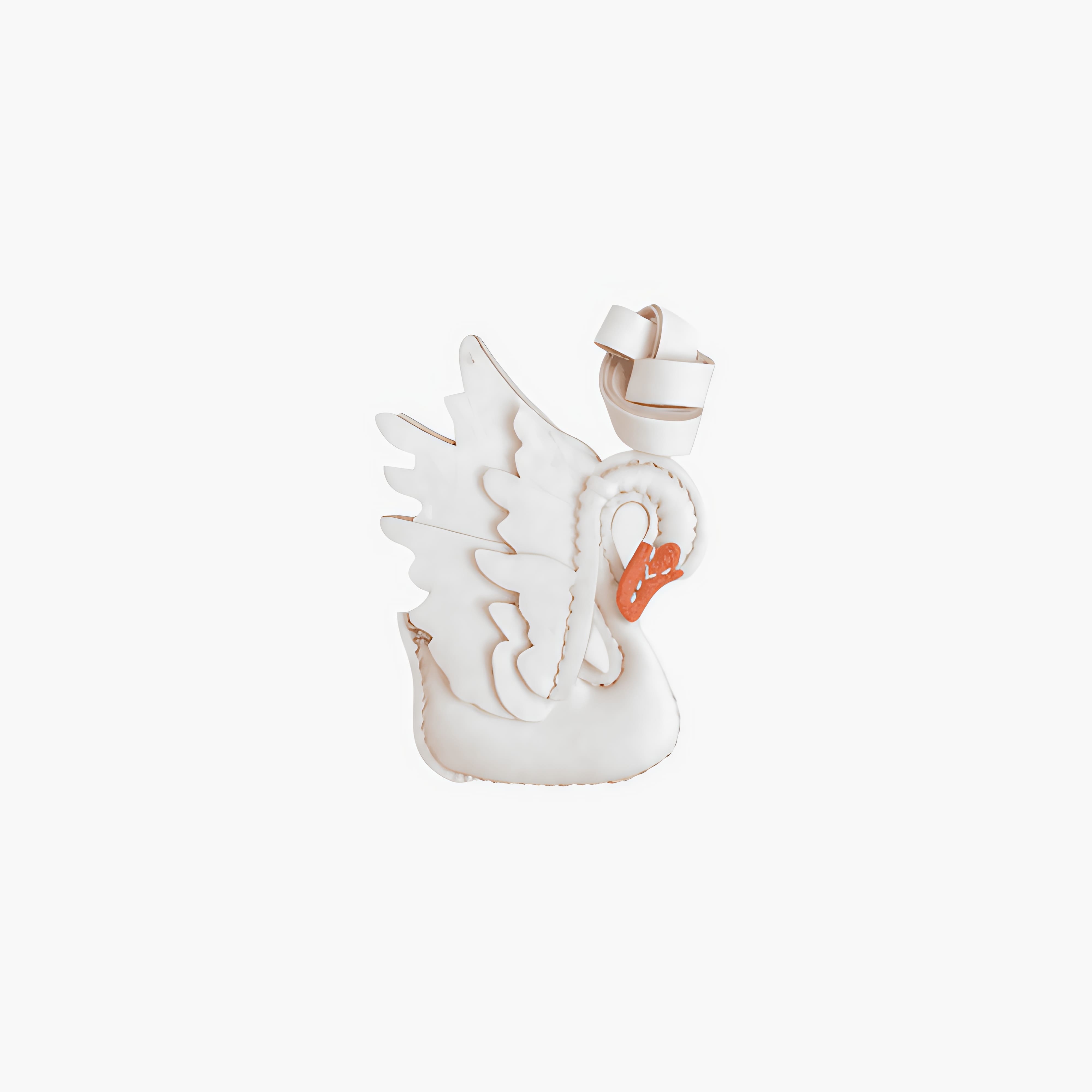 Charm Cisne