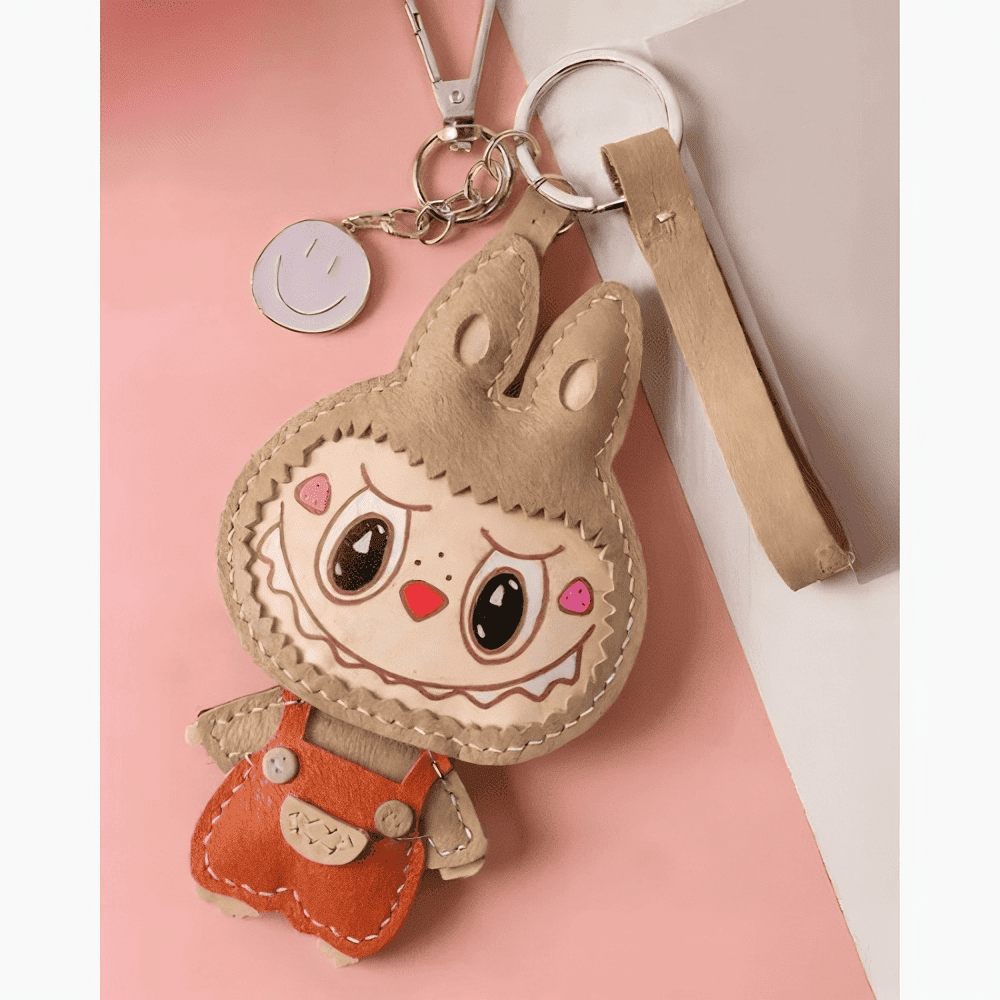 Charm Labubu de Cuero
