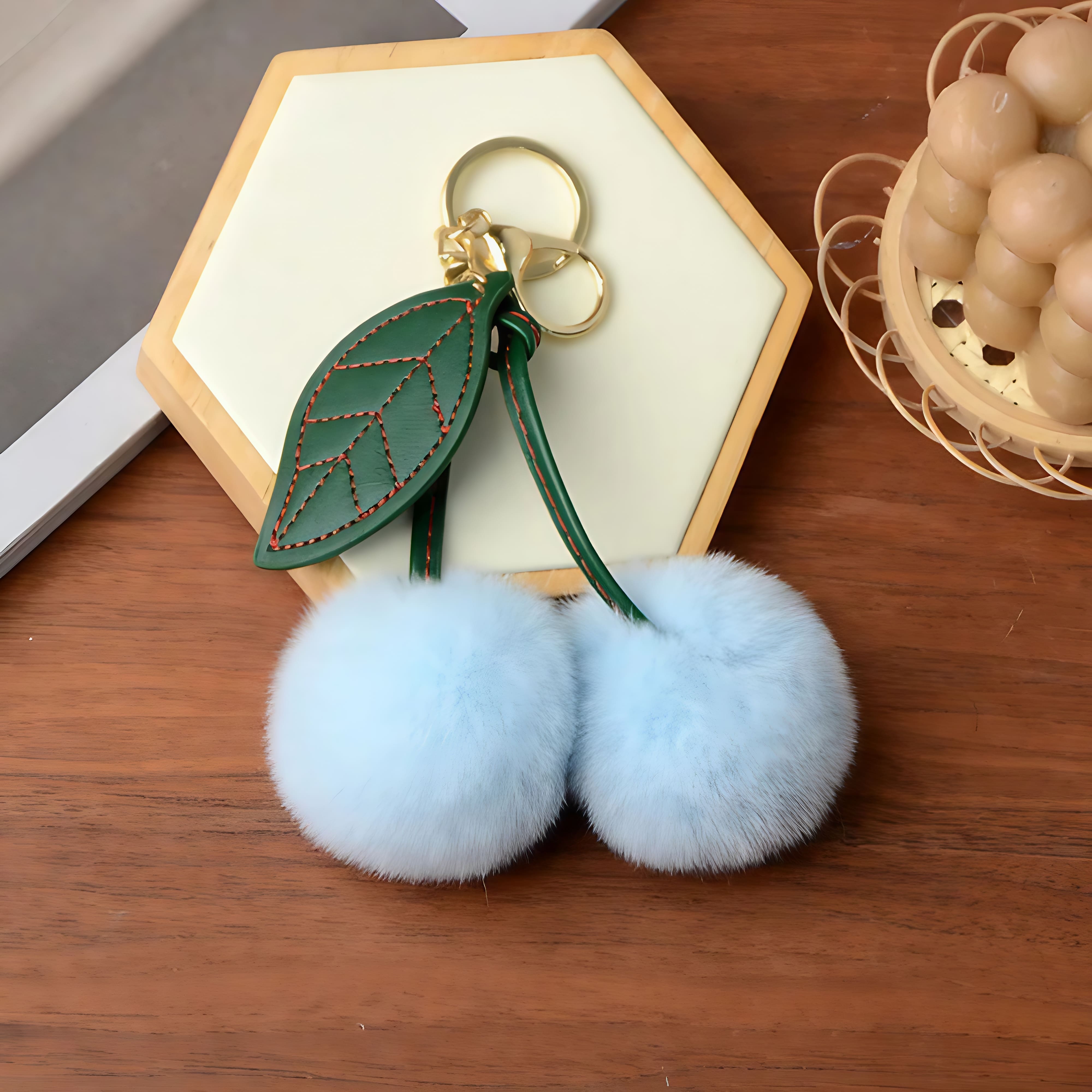 Charm Cereza